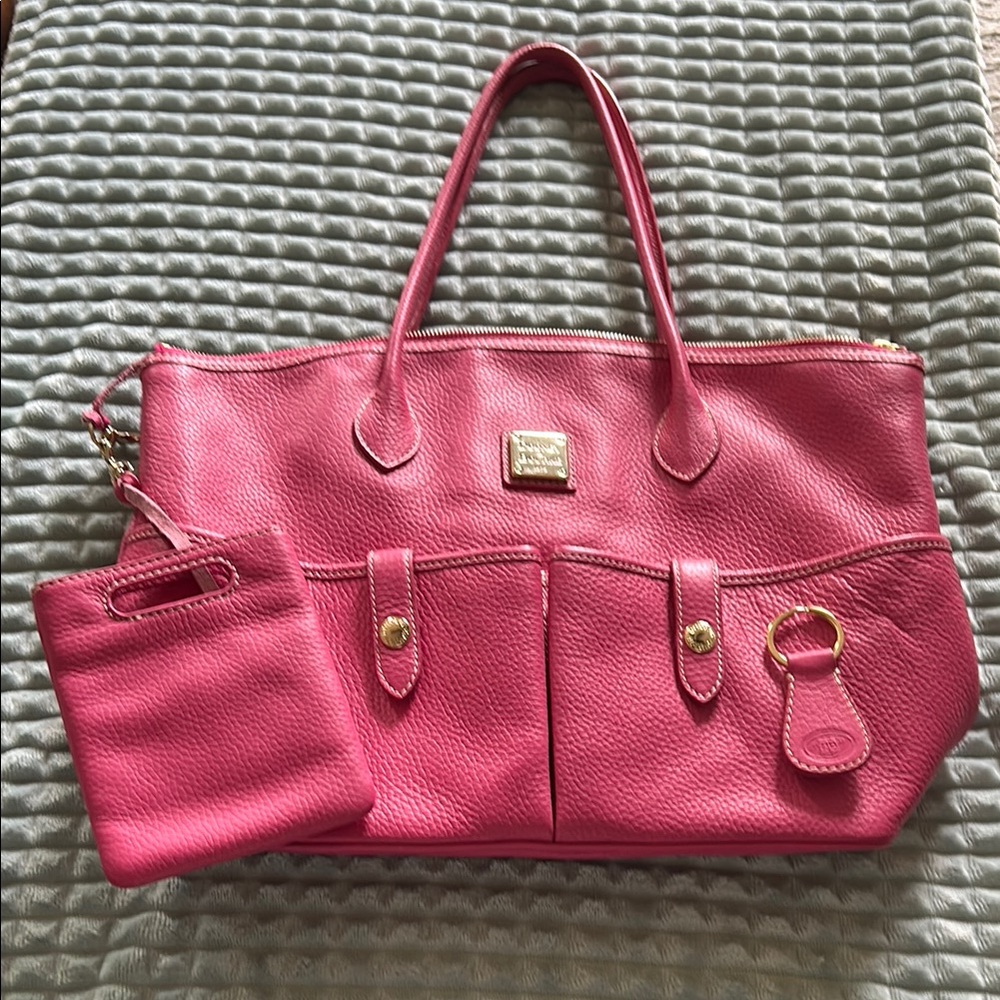 DOONEY & BOURKE Bag with Matching Accessories